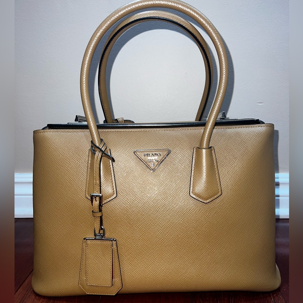 Prada Saffiano Cuir Caramel handbag